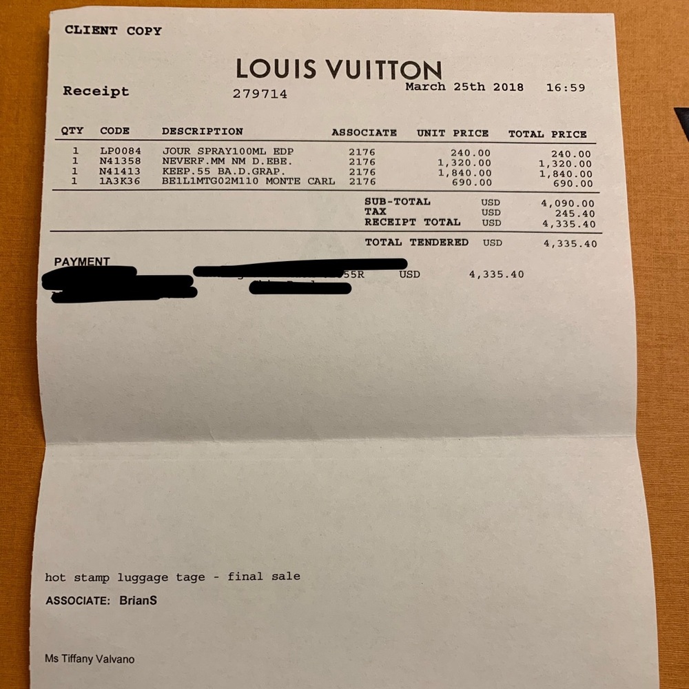 Men’s Louis Vuitton black loafer